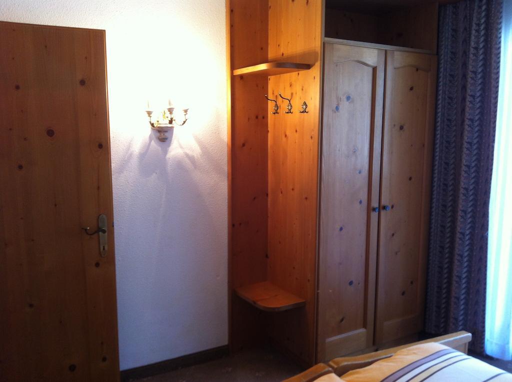 Hotel Garni Pfandl Neustift im Stubaital Pokoj fotografie