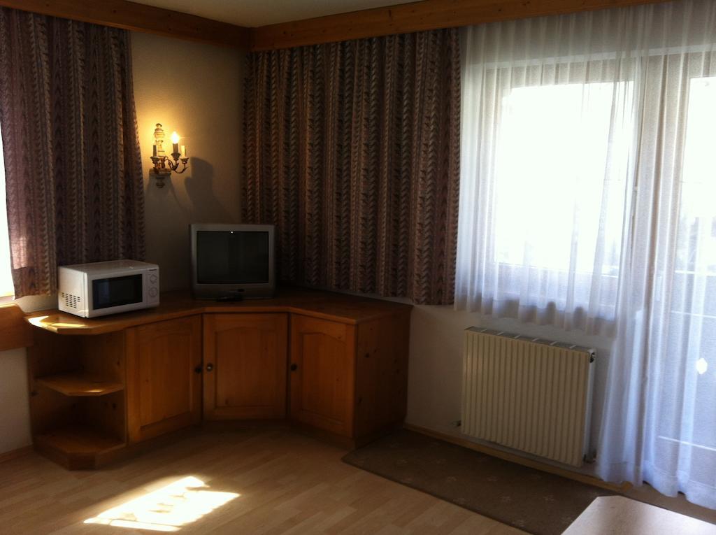 Hotel Garni Pfandl Neustift im Stubaital Pokoj fotografie